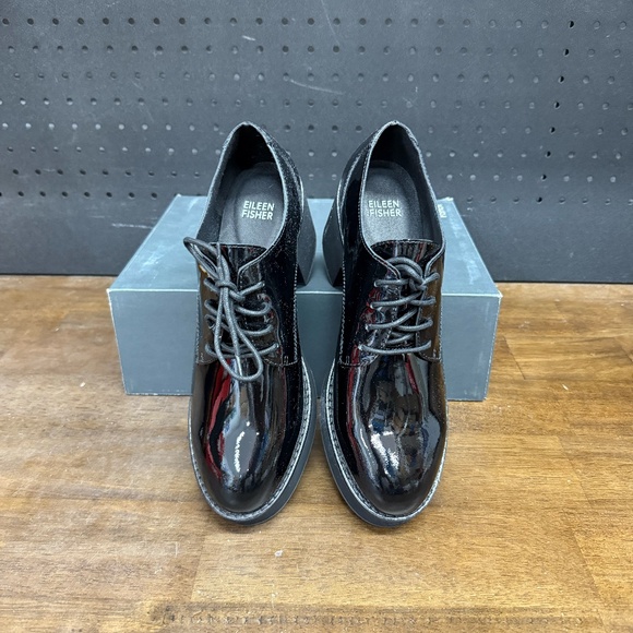 New W/ Box! Women's Eileen Fisher Black Patent Judd High Block Heel Size 8.5 - Picture 3 of 5
